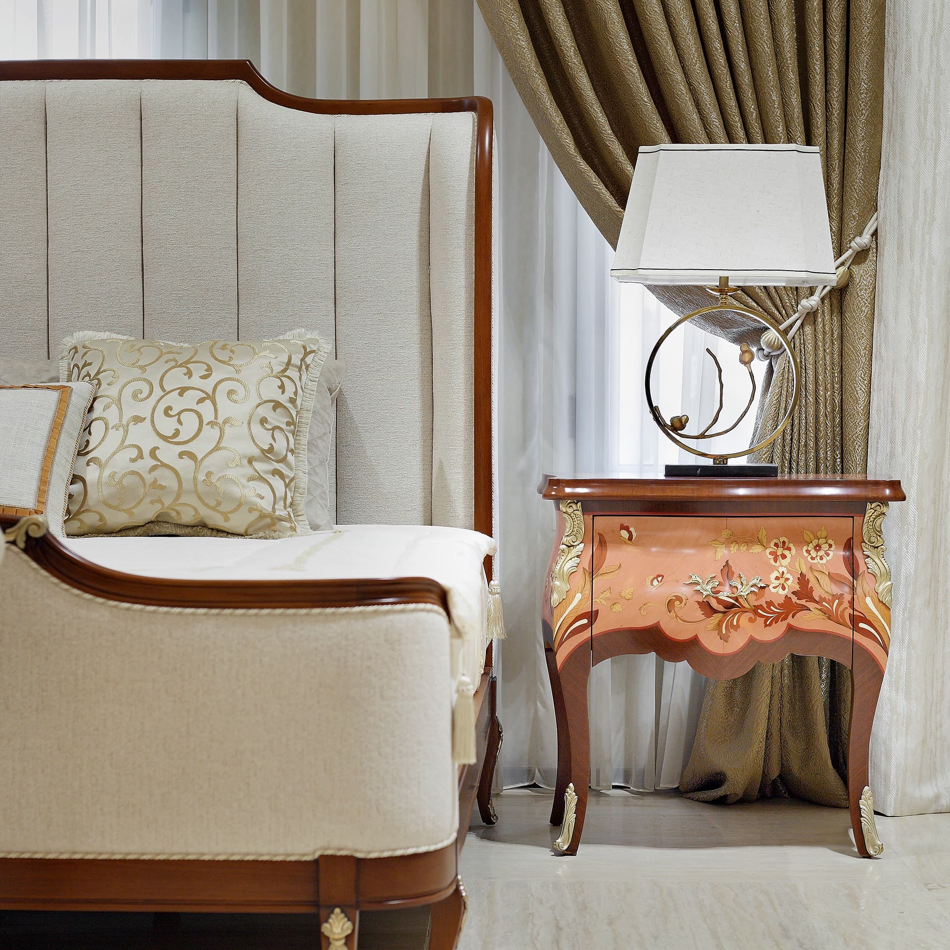 Serena Minimal Bedroom Set — Bedroom Sets